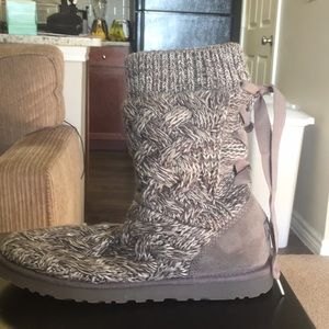 Grey Sweater Ugg Boots